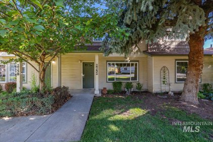 2752 W Cherry Ln, Boise