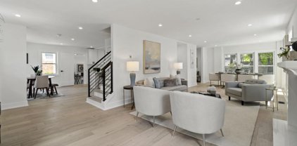 4417 49th St Nw, Washington