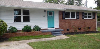3121 Emerson Court, Winston Salem