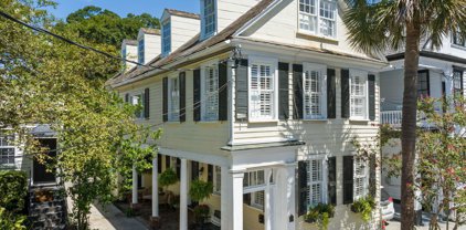 178 Wentworth Street, Charleston