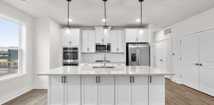 23688 Bolton Crescent Ter Unit #11-304, Ashburn