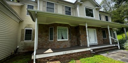 204 Taylors Mill Rd, Readington Twp.