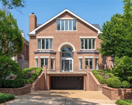 151 N Bemiston  Avenue, St Louis
