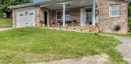 815 Main St, Marion