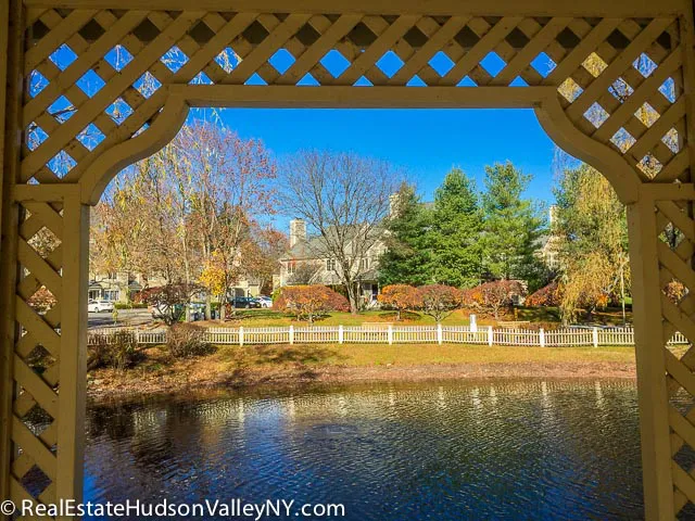 Hunters Glen Condos in Carmel NY