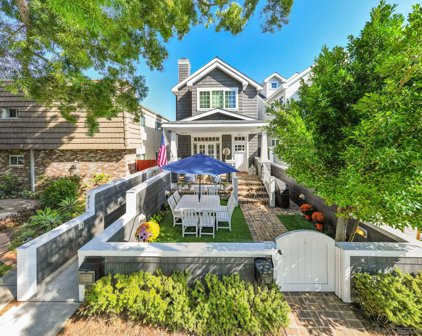 823 C Ave, Coronado