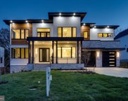7102 Capitol View, Mclean image