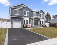 169 Spindle Road, Hicksville image