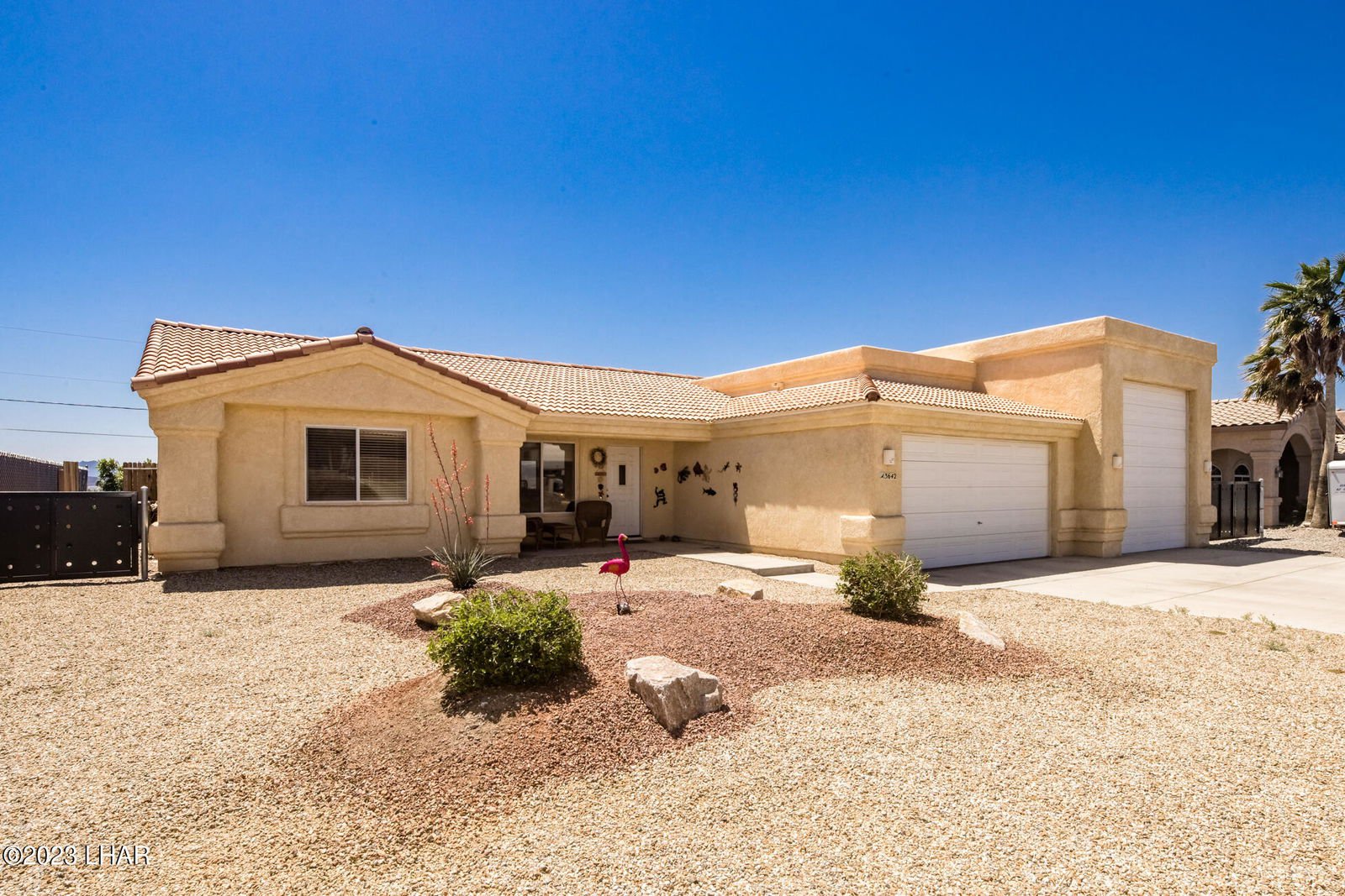3642 Blue Colt Dr, Lake Havasu City MLS 1025670 »» Call/Text