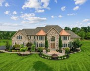 8 Kren Dr, Raritan Twp. image