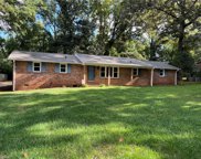 6227 Keithgayle Drive, Clemmons image