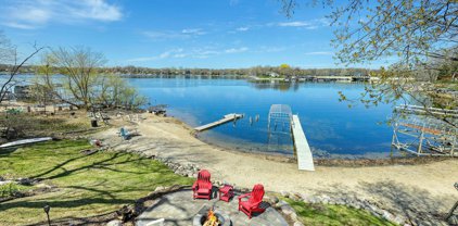 16158 Lakeside Avenue SE, Prior Lake