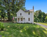 4236 S Dakota Ave Ne, Washington image