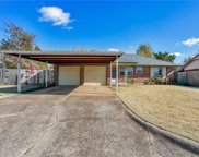 1316 NW Kings Court Circle, Moore image