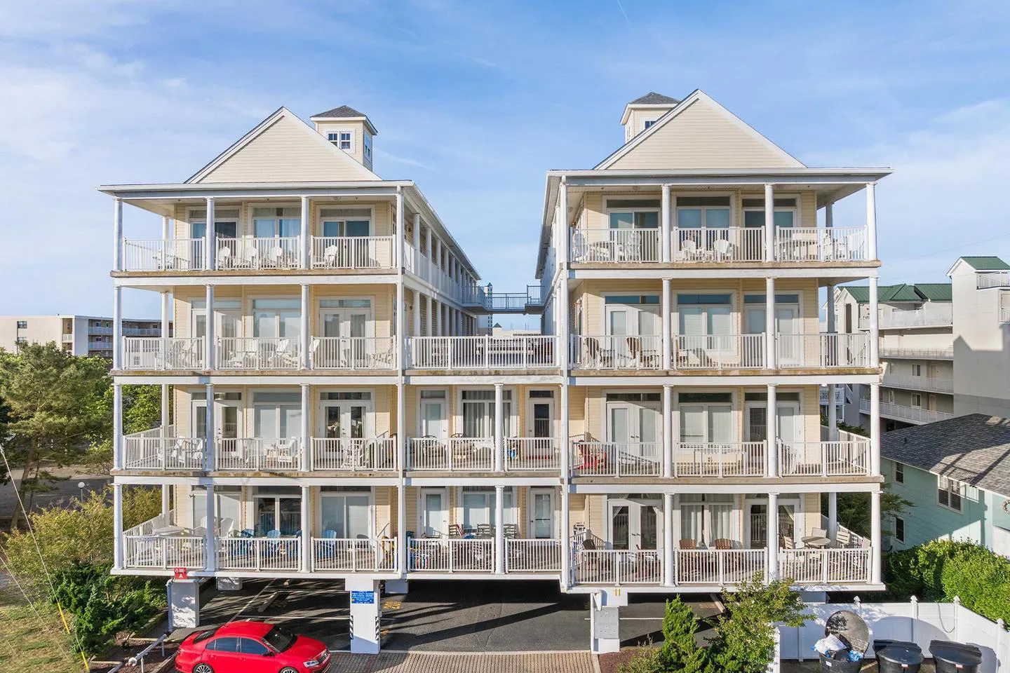 Key Largo ocean block condo building exterior view, Ocean City, MD