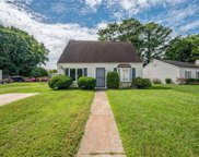 14 Roundtree Circle, Hampton West image