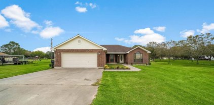303 Whitewing Trail, El Campo