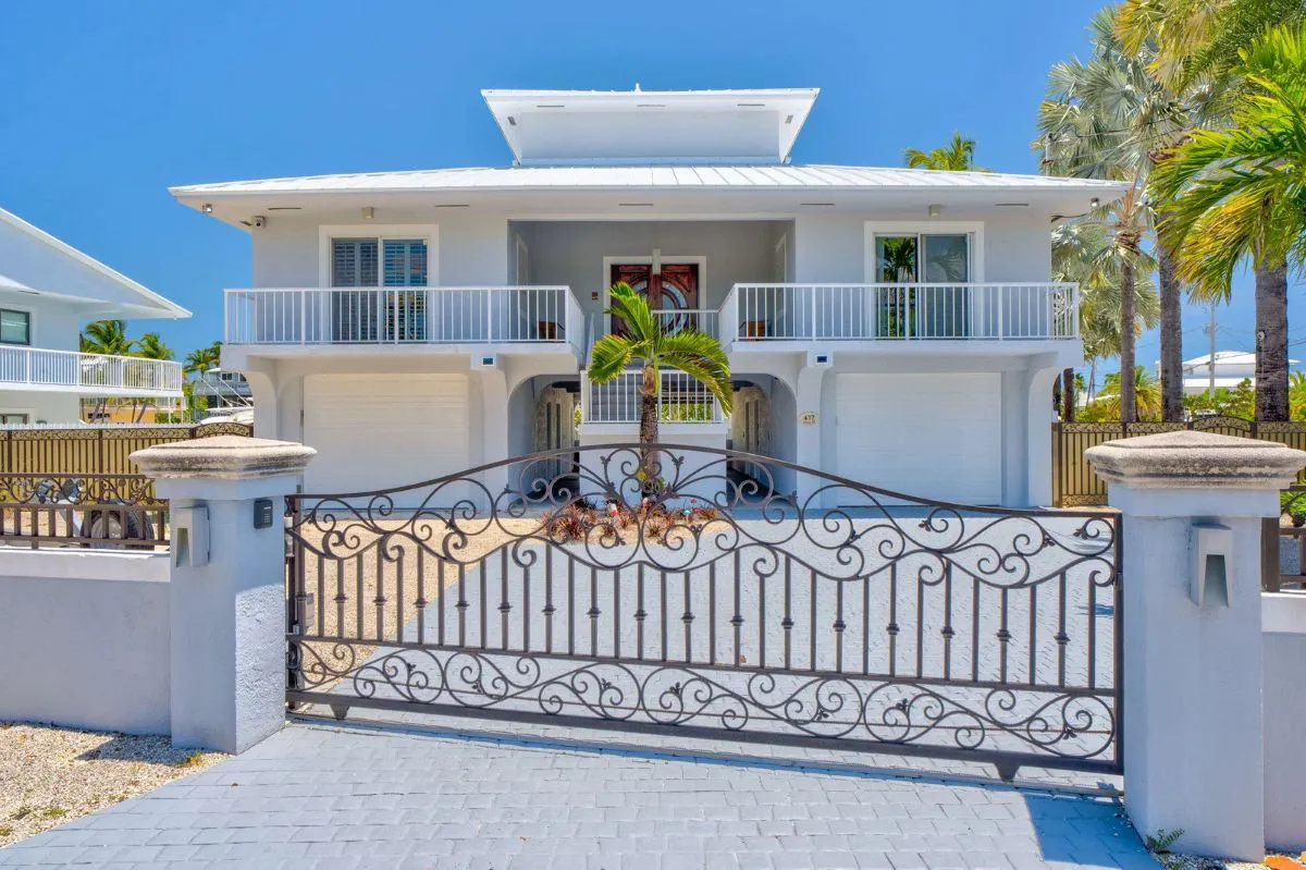 437 Laguna Ave Port Largo Key Largo home for sale