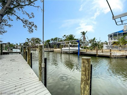 391 Washington  Court, Fort Myers Beach