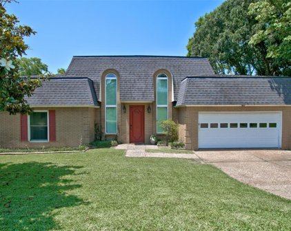 278 Edgewater Drive, Livingston