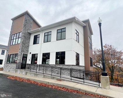 3820 Market St, Camp Hill