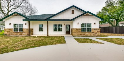 1009 K St, Floresville