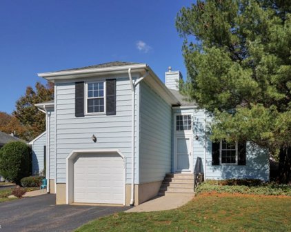 3602 James Ct, Middletown Twp.