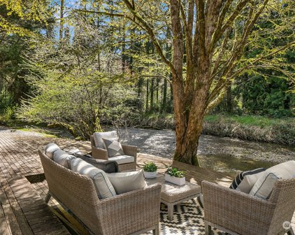 1221 Sycamore Drive SE, Issaquah