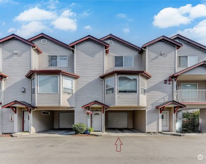 8823 Holly Drive Unit #537, Everett