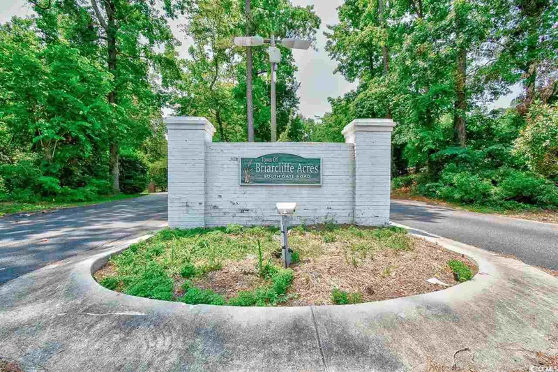 Homes for Sale in Briarcliffe Acres