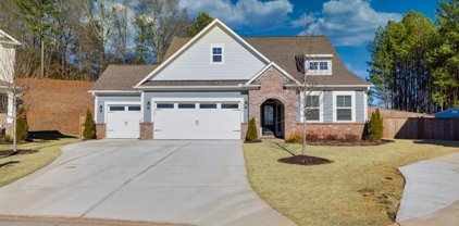 6908 Manchester Drive, Flowery Branch