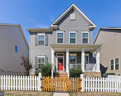 4717 Morning Mews, Monrovia