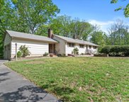 162 Van Dyke Rd, Hopewell image