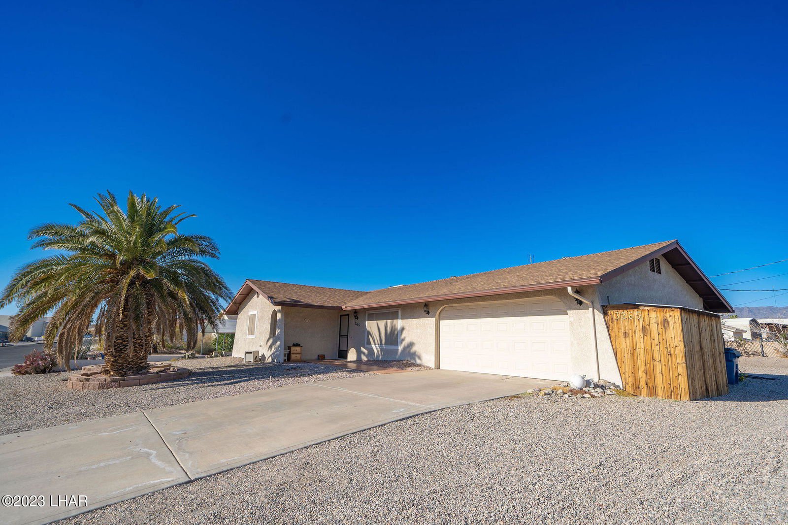 3265 Medicine Bow Dr, Lake Havasu City MLS 1024725 »» Call/Text HavasuLew 9288466474