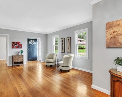 111 Maple Street, East Longmeadow