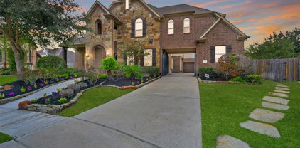 2212 Maple Cliff Lane, Friendswood