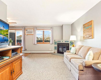 4350 Trenton Lane N Unit #319, Plymouth