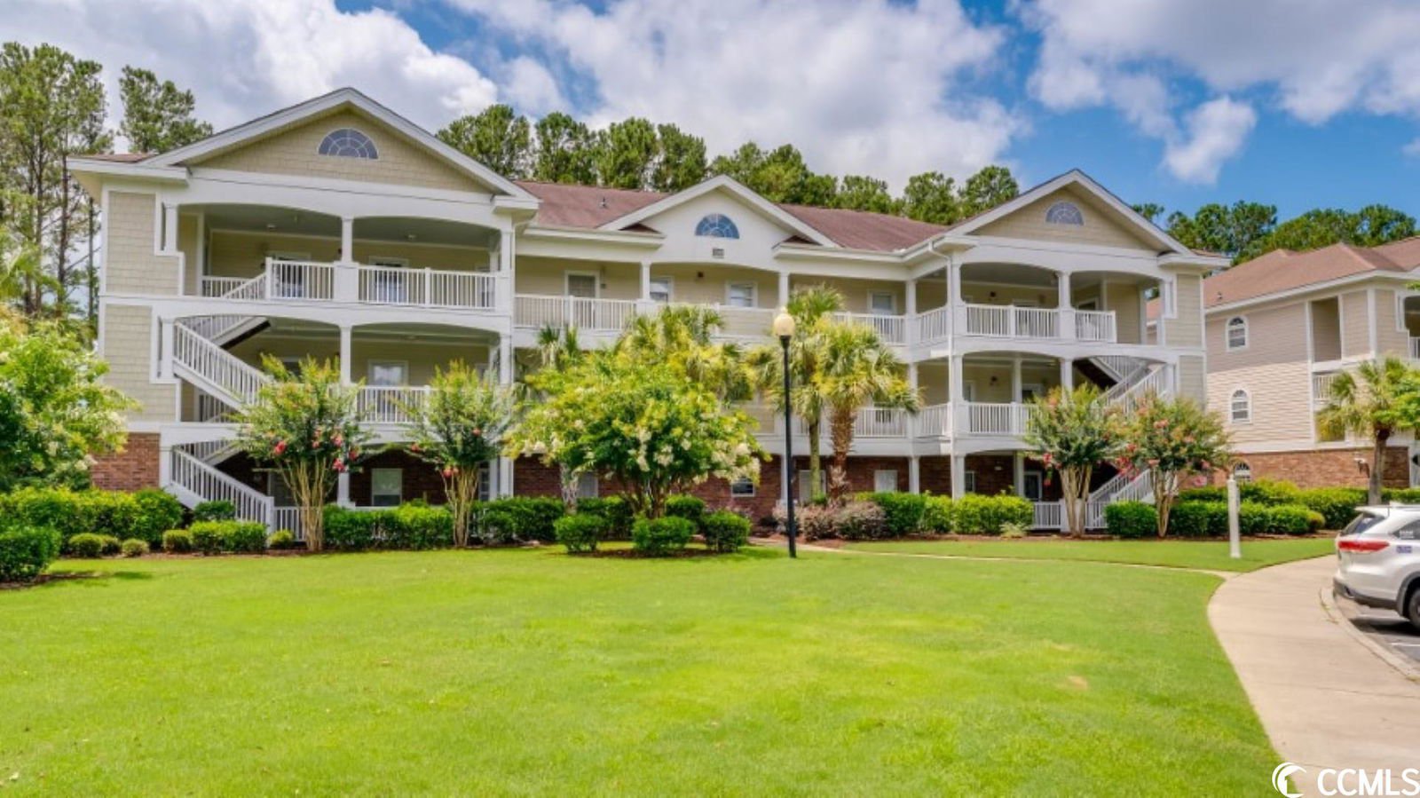 MLS 2313541 River Crossing Barefoot Resort 5825 Catalina Dr. Unit
