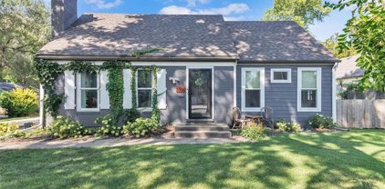 5506 Roe Boulevard, Roeland Park