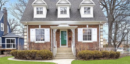 300 Maplewood Road, Riverside
