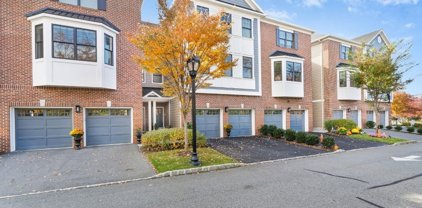 4 Hanover Rd, Florham Park Boro