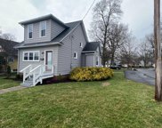 123 E Laurel Rd, Stratford image