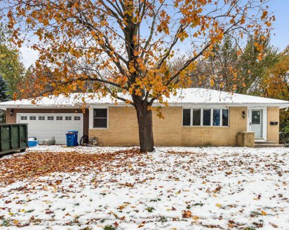 5025 Saint Croix Avenue N, Golden Valley
