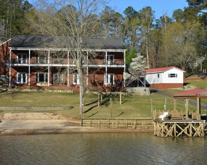 2210 Lake Road, Ridgeway