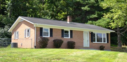 2863 Chapman Road, Wytheville