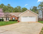 664 Huntingdon Street, Elon image
