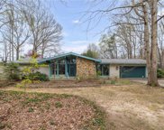 5304 Bosher Lake Drive, McLeansville image