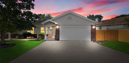 2427 Muegge  Road, St Charles