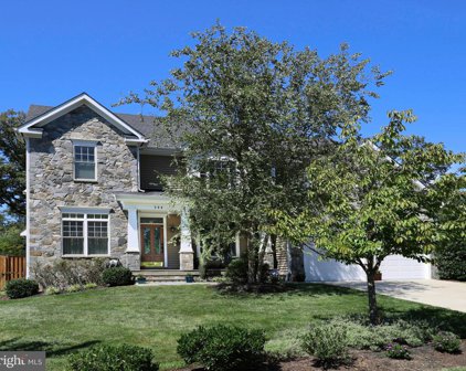 508 Alma  Se Street SE, Vienna