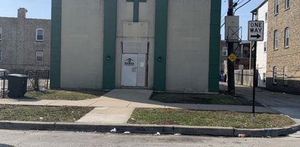 5213 W Potomac Avenue, Chicago